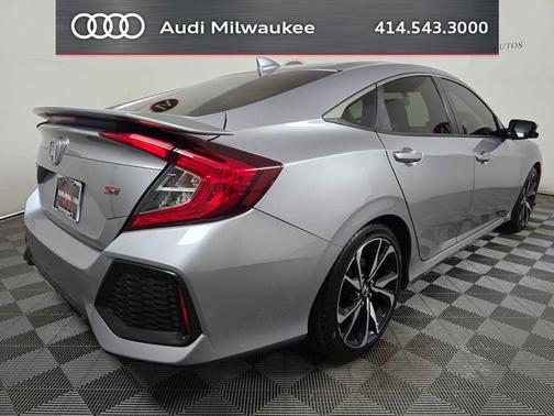 Lunar Silver Metallic 2019 Honda Civic Si