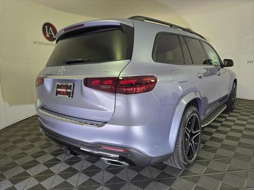 2025 Mercedes-Benz GLS 450 4MATIC