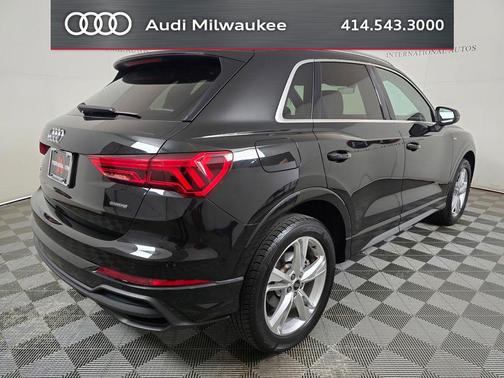 Mythos Black Metallic 2023 Audi Q3 Premium 45 TFSI S line quattro Tiptronic