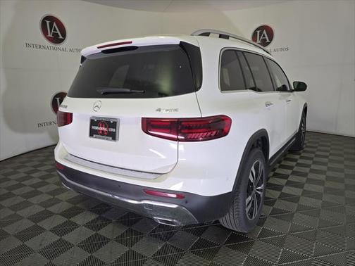 2025 Mercedes-Benz GLB 250 4MATIC