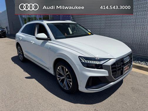 Carrara White 2023 Audi Q8 55 Premium Plus