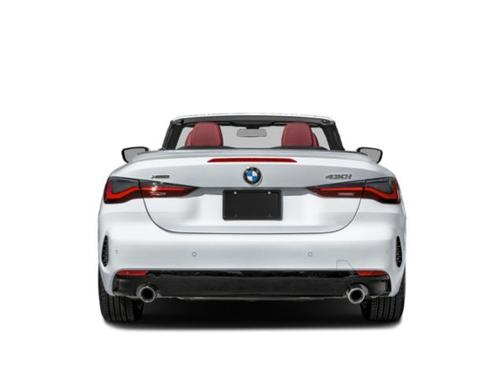 Alpine White 2026 BMW 430 i xDrive