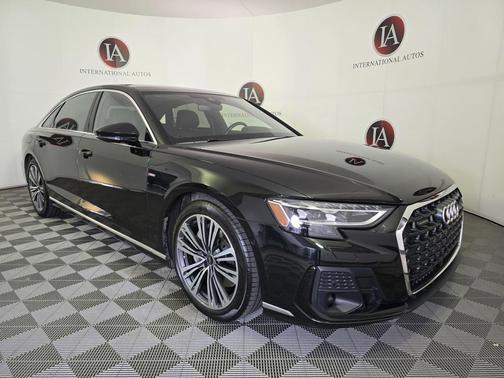 2023 Audi A8 L 55 TFSI quattro Tiptronic