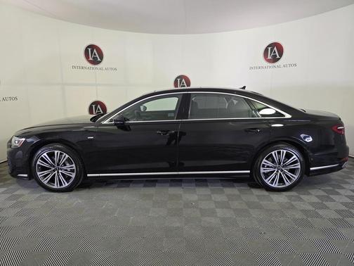 2023 Audi A8 L 55 TFSI quattro Tiptronic