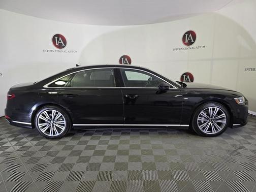 2023 Audi A8 L 55 TFSI quattro Tiptronic