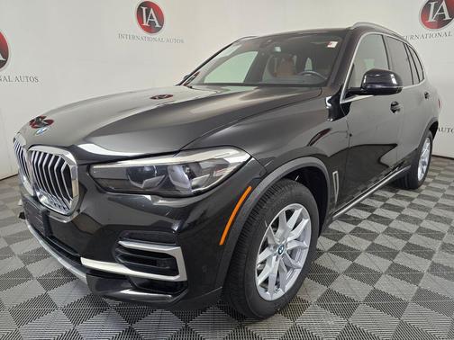 Black Sapphire Metallic 2023 BMW X5 xDrive40i