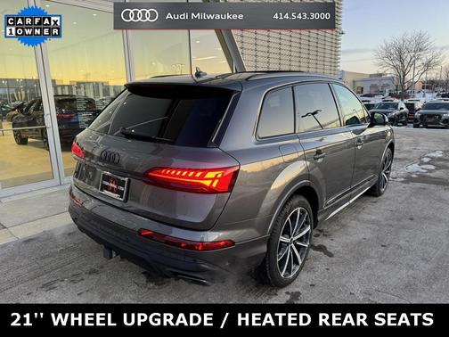 2025 Audi Q7 45 Premium Plus
