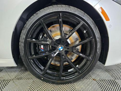 Mineral White Metallic 2026 BMW 840 i xDrive