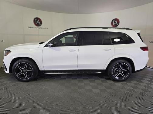 2025 Mercedes-Benz GLS 450 4MATIC