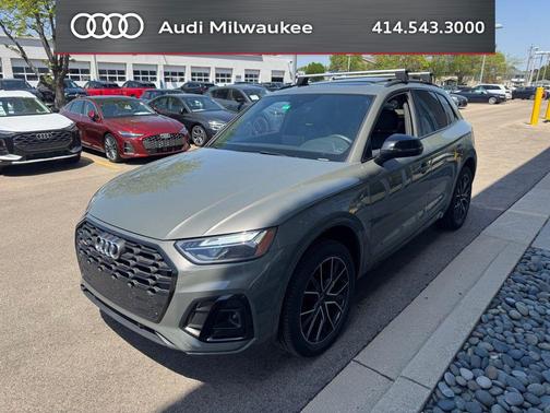 Chronos Gray Metallic 2023 Audi SQ5 3.0T Premium Plus