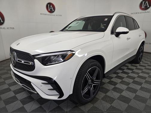 Polar White 2026 Mercedes-Benz GLC 300 4MATIC