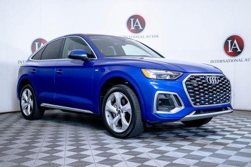 Ultra Blue Metallic 2023 Audi Q5 45 S line Premium