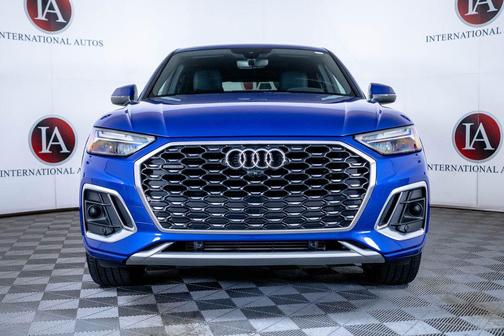 Ultra Blue Metallic 2023 Audi Q5 45 S line Premium