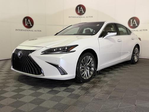2023 Lexus ES 350 Ultra Luxury