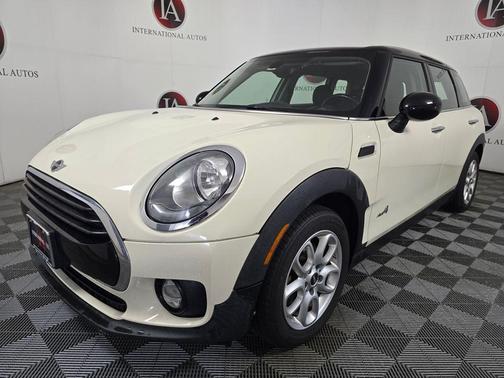 Pepper White 2017 MINI Clubman Cooper ALL4