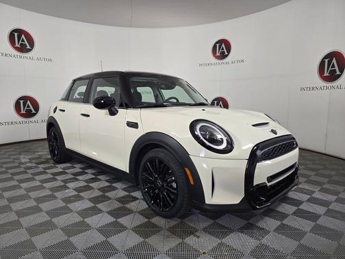 2023 MINI Hardtop Cooper S