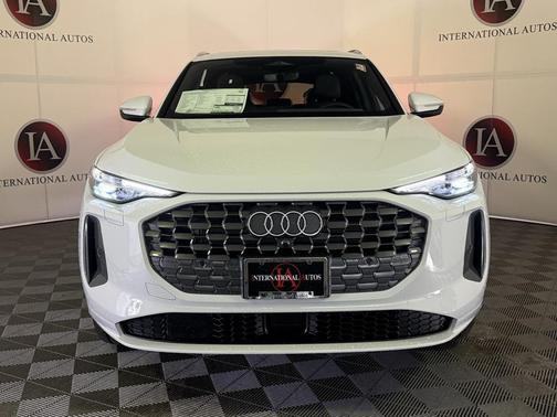 2025 Audi Q5 Premium Plus TFSI quattro S tronic