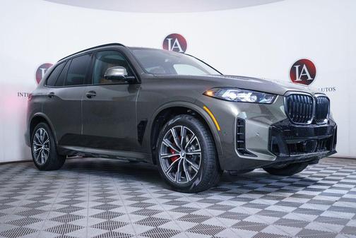 Manhattan Green Metallic 2026 BMW X5 xDrive40i