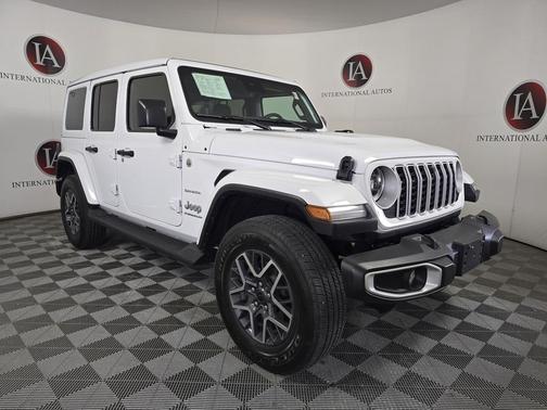 2024 Jeep Wrangler 4-Door Sahara 4x4