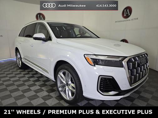 2025 Audi Q7 55 Premium Plus