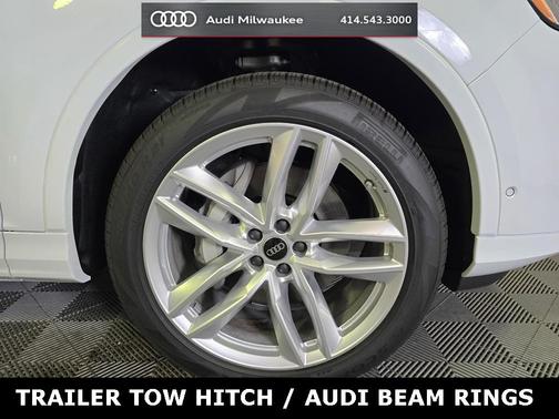 2025 Audi Q7 55 Premium Plus