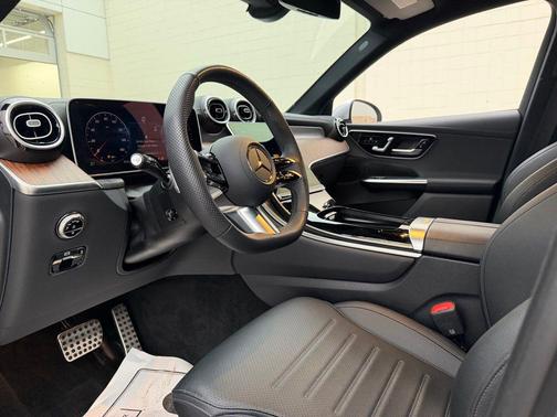 Silver 2025 Mercedes-Benz GLC 300 4MATIC