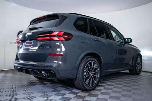 2026 BMW X5 M60i