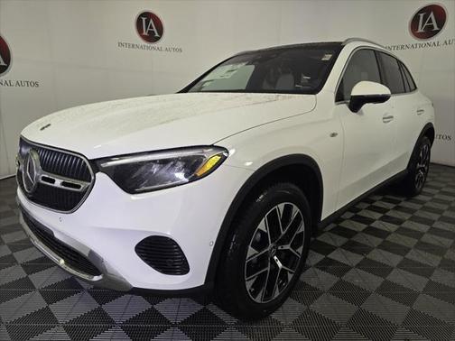 2025 Mercedes-Benz GLC 350e Base