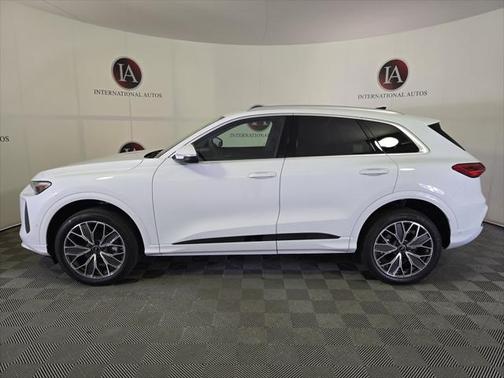 2025 Audi Q5 Premium Plus