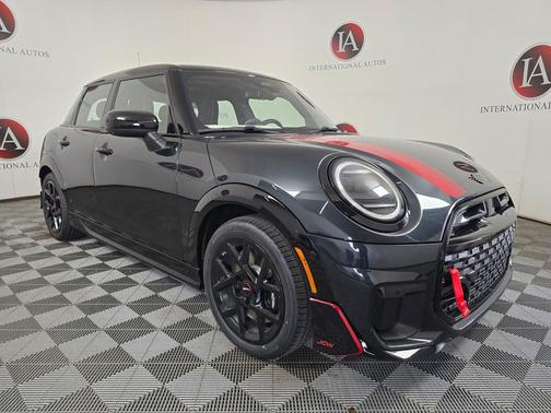 Legend Gray Metallic 2026 MINI Hardtop Cooper S