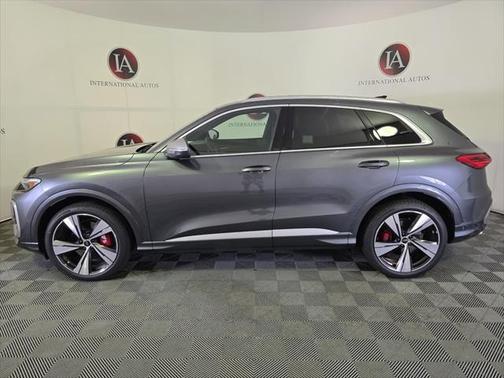 2025 Audi SQ5 3.0T Premium Plus