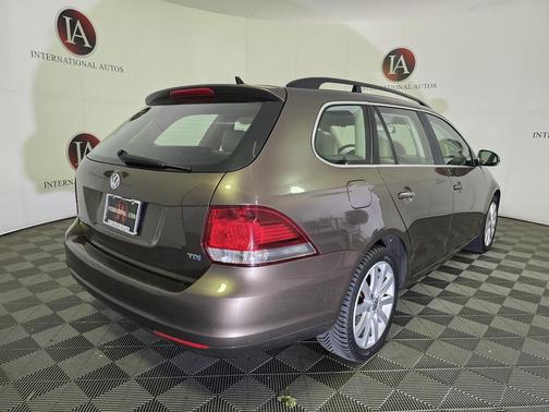 2014 Volkswagen Jetta SportWagen DSG TDI w/Sunroof & Nav