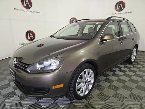 2014 Volkswagen Jetta SportWagen DSG TDI w/Sunroof & Nav