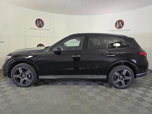 2025 Mercedes-Benz GLC 300 4MATIC