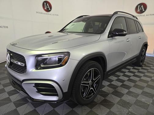 2026 Mercedes-Benz GLB 250 4MATIC