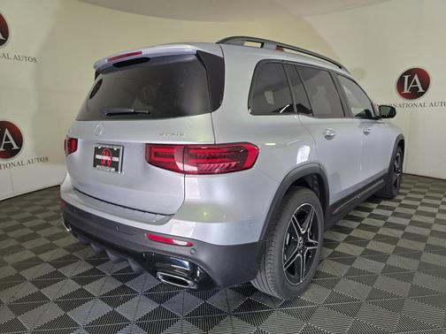 2026 Mercedes-Benz GLB 250 4MATIC