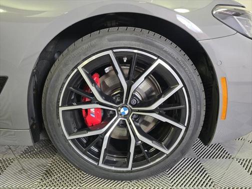 2022 BMW 530 i xDrive
