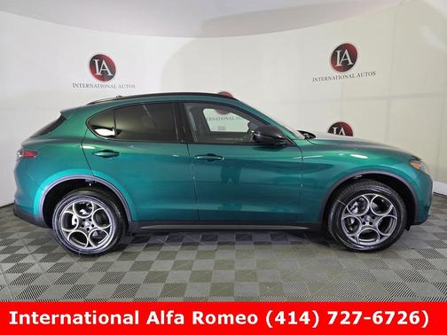 2025 Alfa Romeo Stelvio Sprint AWD