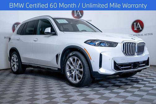 Mineral White Metallic 2024 BMW X5 xDrive40i