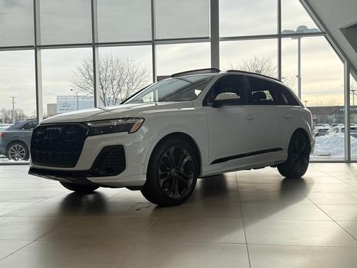 2026 Audi Q7 55 Premium Plus