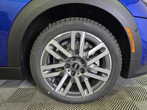 2025 MINI Hardtop Oxford Edition
