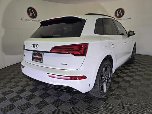 2025 Audi Q5 55 S line Premium Plus