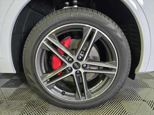 2025 Audi Q5 55 S line Premium Plus