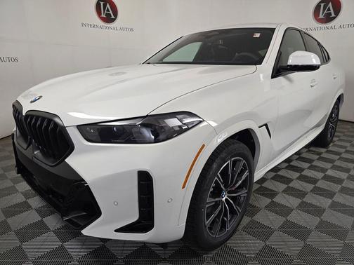 Alpine White 2026 BMW X6 xDrive40i