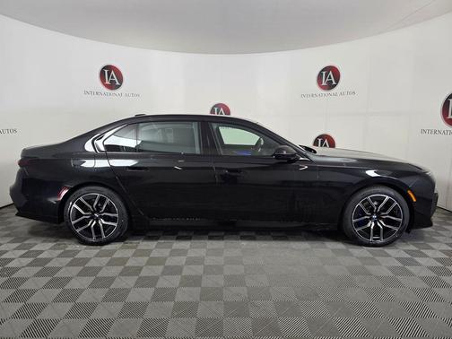 Black Sapphire Metallic 2026 BMW 740 xDrive