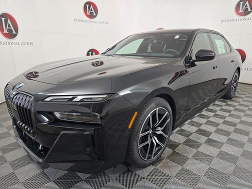 Black Sapphire Metallic 2026 BMW 740 xDrive