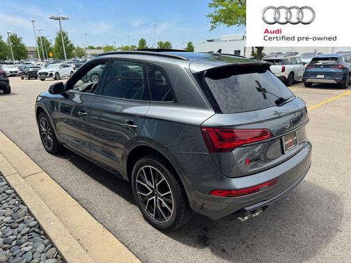 Daytona Gray Pearl Effect 2023 Audi SQ5 3.0T Premium Plus