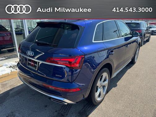 2023 Audi Q5 45 S line Prestige