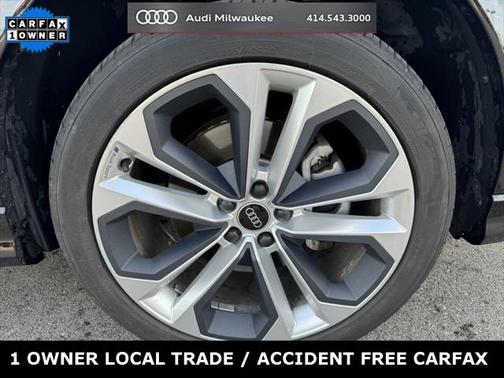 2022 Audi Q3 45 S line Premium Plus