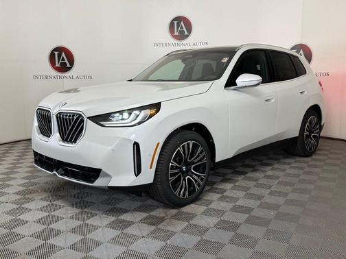 Mineral White Metallic 2026 BMW X3 30 xDrive